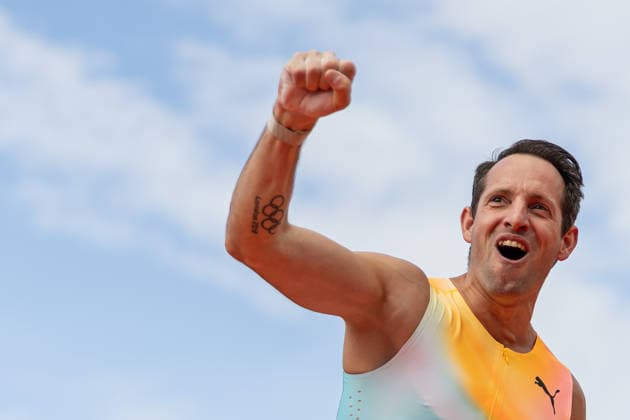 260607 Renaud Lavillenie of France celebrates in the men s pole vault during Bauhaus-galan, part of the Diamond League series, June 7, 2026 in Stockholm. Photo: Maxim ThorÃ BILDBYRAN kod MT MT1057 friidrott athletics friidrett diamond league bauhaus-galan bbeng Stockholm