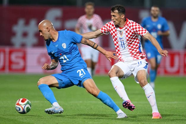 Croatia v Slovenia - International Friendly, Länderspiel, Nationalmannschaft Vanja Drkusic of Slovenia and Ante Budimir of Croatia competes for the ball during the international friendly match between Croatia and Slovenia at Stadium Varteks on June 7, 2026 in Varazdin, Croatia.  IgorxSoban PIXSELL