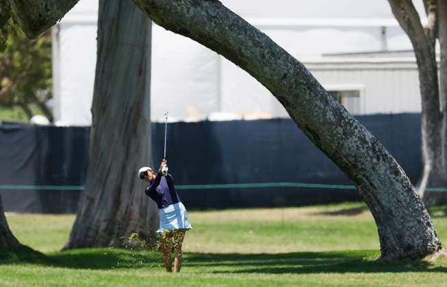 Alison Lee hits an approach shot on the 1st fairway during the final round of the 81st Women s U.S. Open golf championship at the Riviera Country Club in Pacific Palisades, California, on Sunday, June 7, 2026.  GLP20260607938 CAROLINExBREHMAN