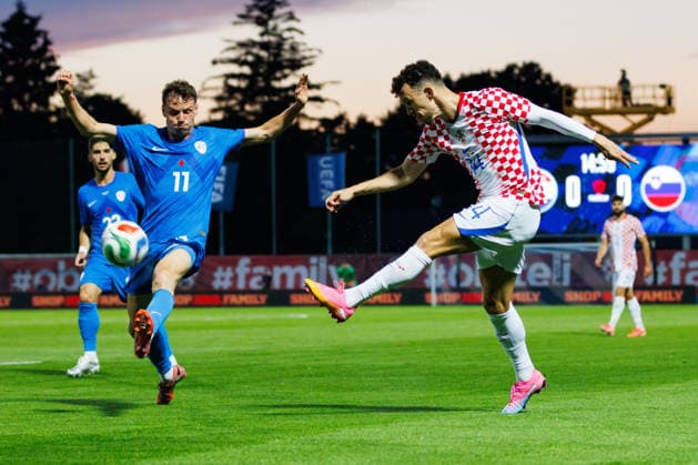 Pre-World cup International Friendly, Länderspiel, Nationalmannschaft 2026 match between Croatia and Slovenia Ivan Perisic (Croatia 14) and Tjas Begic (Slovenia 11) seen in action during Pre-World cup international friendly 2026 football match between Croatia and Slovenia, Stadium Varteks, Varazdin, Croatia 07.06.2026 Copyright: xBEAUTIFULxSPORTS Bosnjakovicx