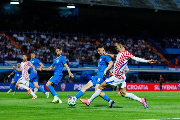 Pre-World cup International Friendly, Länderspiel, Nationalmannschaft 2026 match between Croatia and Slovenia Ivan Perisic (Croatia 14) and Srdan Kuzmic (Slovenia 5) seen in action during Pre-World cup international friendly 2026 football match between Croatia and Slovenia, Stadium Varteks, Varazdin, Croatia 07.06.2026 Copyright: xBEAUTIFULxSPORTS Bosnjakovicx