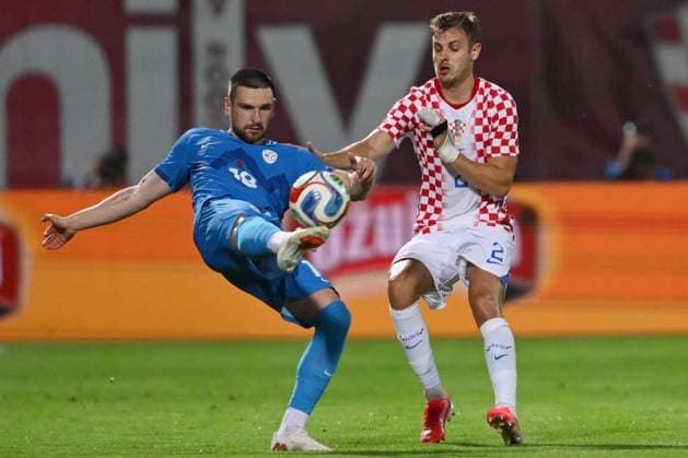 Croatia v Slovenia - International Friendly, Länderspiel, Nationalmannschaft Zan Vipotnik of Slovenia and Josip Stanisic of Croatia competes for the ball during the international friendly match between Croatia and Slovenia at Stadium Varteks on June 7, 2026 in Varazdin, Croatia.  IgorxSoban PIXSELL