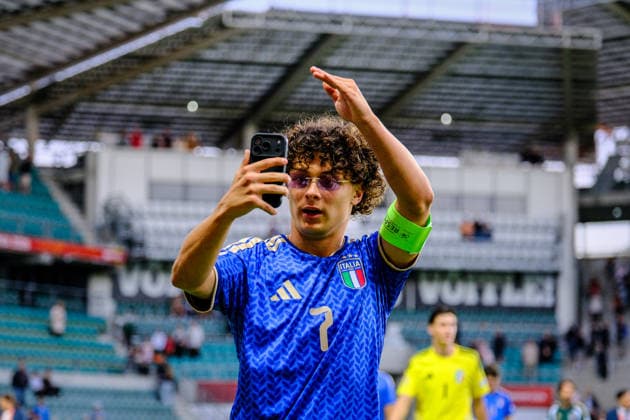 UEFA Under-17 European Championship, EM, Europameisterschaft Estonia 2026 Jacopo Landi of Italy U-17 national team, Nationalteam celebrating winning the European Championship during the UEFA Under-17 European Championship Final match between Italy U-17 vs Belgium U-17 national teams, Tallinn Estonia 07.06.2026 Tallinn A Le Coq Arena Estonia Copyright: xMaurixLevandix