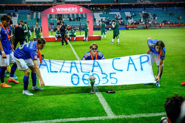 UEFA Under-17 European Championship, EM, Europameisterschaft Estonia 2026 Edoardo Biondini of Italy U-17 national team, Nationalteam celebrating winning the European Championship during the UEFA Under-17 European Championship Final match between Italy U-17 vs Belgium U-17 national teams, Tallinn Estonia 07.06.2026 Tallinn A Le Coq Arena Estonia Copyright: xMaurixLevandix