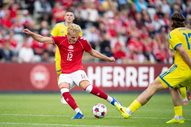 national team, Nationalteam test match: Denmark - Ukraine Denmark s Victor Froholdt in action with Ukraine s Illia Zabarnyi during the football international match, Länderspiel, Nationalmannschaft between Denmark and Ukraine at Odense Stadium on Sunday, June 7, 2026. (Photo: Bo Amstrup Ritzau Scanpix) , Odense Denmark Mors