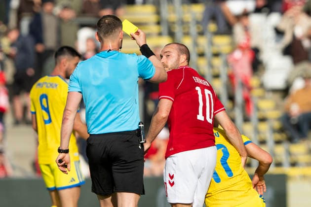 national team, Nationalteam Test Match: Denmark - Ukraine Denmark s Christian Eriksen receives a yellow card from referee Sigurd Kringstad during the international football match between Denmark and Ukraine at Odense Stadium on Sunday, June 7, 2026. (Photo: Bo Amstrup Ritzau Scanpix) , Odense Denmark Mors
