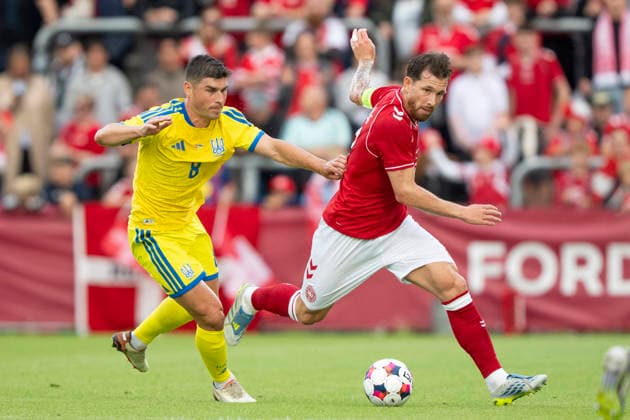 national team, Nationalteam Test Match: Denmark - Ukraine Denmark s Pierre Emile Hoejbjerg in action with Ukraine s Ruslan Malinovskyi during the international football match between Denmark and Ukraine at Odense Stadium on Sunday, June 7, 2026. (Photo: Bo Amstrup Ritzau Scanpix) , Odense Denmark Mors