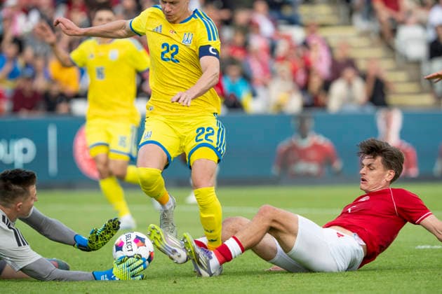 national team, Nationalteam Test Match: Denmark - Ukraine Denmark s Joakim Maehle in action with Ukraine s goalkeeper Anatoliy Trubin and Mykola Matviyenko during the international football match between Denmark and Ukraine at Odense Stadium on Sunday, June 7, 2026. (Photo: Bo Amstrup Ritzau Scanpix) , Odense Denmark Mors