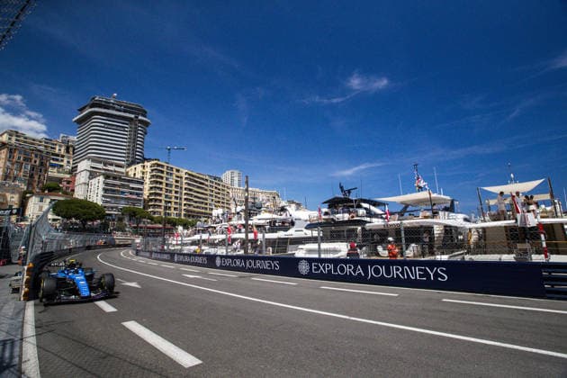 IPA85452885 - (55) Carlos Sainz Jr (ESP) - Atlassian Williams F1 Team - Williams FW48 - Mercedes during the Race Day of Formula 1 Grand Prix de Monaco 2026 at Circuit de Monaco in Monte Carlo, Monaco. Round 8 of the 2026 FIA Formula One World Championship, WM, Weltmeisterschaft held June 5-7, 2026. The iconic Circuit de Monaco, the jewel of the Formula 1 calendar, winds through the narrow streets of Monte Carlo in the Principality of Monaco.  Copyright: xAlessioxDexMarco IPAxSportx xx 85452885