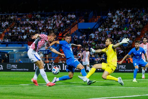 Pre-World cup International Friendly, Länderspiel, Nationalmannschaft 2026 match between Croatia and Slovenia Mario Pasalic (Croatia 15) goal chance (Jan Oblak (Slovenia 1)) seen during Pre-World cup international friendly 2026 football match between Croatia and Slovenia, Stadium Varteks, Varazdin, Croatia 07.06.2026 Copyright: xBEAUTIFULxSPORTS Bosnjakovicx