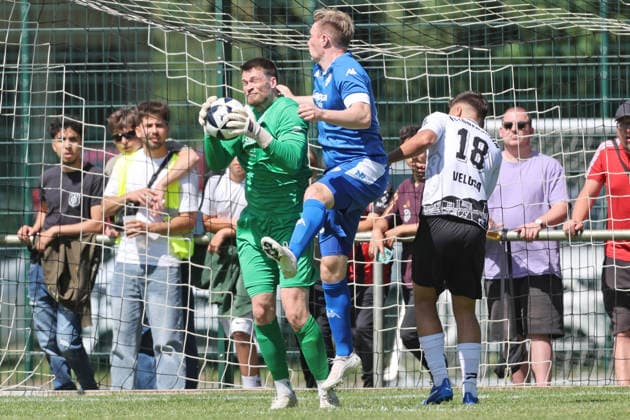 Fussball - Aufstiegsspiel RL SW - FC Eddersheim - FK 03 Pirmasens - 07.06.26, FELIX KOOB (FCE), MIKE ANDREAS (FKP), PHILIPP VELOSA (FCE), -