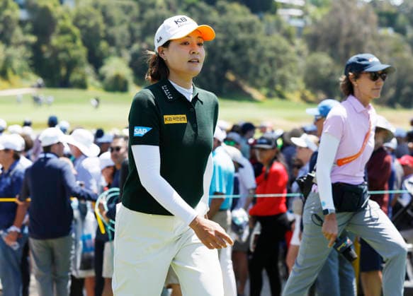 In Gee Chun of South Korea walks from the 8th green to the 9th tee box during the final round of the 81st Women s U.S. Open golf championship at the Riviera Country Club in Pacific Palisades, California, on Sunday, June 7, 2026.  GLP20260607978 CAROLINExBREHMAN