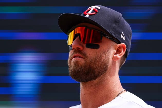 June 7, 2026, Minneapolis, Minnesota, USA: Minnesota Twins left fielder KODY CLEMENS (2) looks on during a MLB, Baseball Herren, USA Baseball game between the Kansas City Royals and the Minnesota Twins at Target Field in Minneapolis, Minnesota on June 7th, 2026. The Royals defeated the Twins 6-5. ZUMA Press Wire. Minneapolis USA - ZUMAg254 20260607_zsp_g254_031 Copyright: xStevenxGarciax