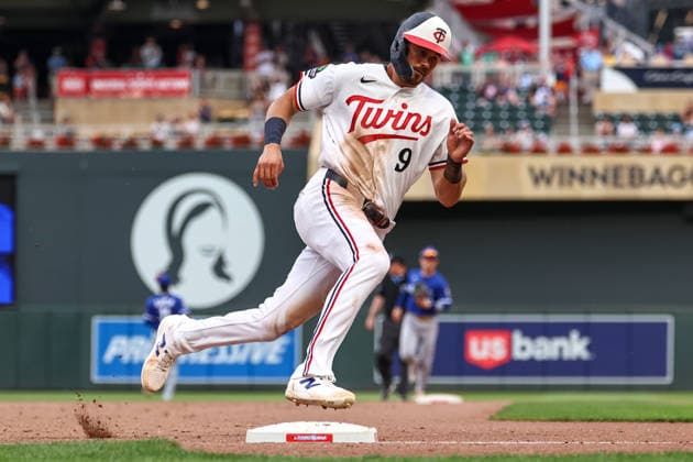 June 7, 2026, Minneapolis, Minnesota, USA: Minnesota Twins left fielder TREVOR LARNACH (9) round third base to score on a RBI single during a MLB, Baseball Herren, USA Baseball game between the Kansas City Royals and the Minnesota Twins at Target Field in Minneapolis, Minnesota on June 7th, 2026. The Royals defeated the Twins 6-5. ZUMA Press Wire. MLB 2026: Royals 6:5 Twins  - ZUMAg254 20260607_zsp_g254_060 Copyright: xStevenxGarciax