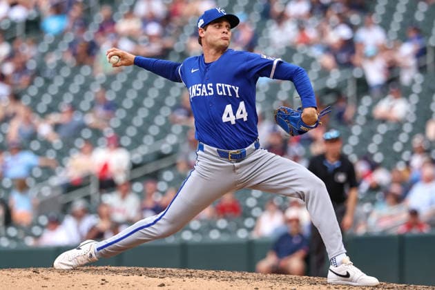 June 7, 2026, Minneapolis, Minnesota, USA: Kansas City Royals pitcher BECK WAY (44) pitches in the ninth inning during a MLB, Baseball Herren, USA Baseball game between the Kansas City Royals and the Minnesota Twins at Target Field in Minneapolis, Minnesota on June 7th, 2026. The Royals defeated the Twins 6-5. ZUMA Press Wire. Minneapolis USA - ZUMAg254 20260607_zsp_g254_069 Copyright: xStevenxGarciax