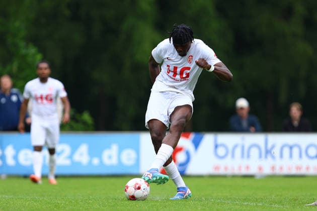 27 Max Mbodje (Eimsbütteler TV) Fußball I Herren I Aufstiegsrunde zur Regionalliga Nord I Saison 2025-2026 I 3. Spiel I Eimsbütteler TV - Blumenthaler SV I 07.06.2026 I A-Platz Heeslingen