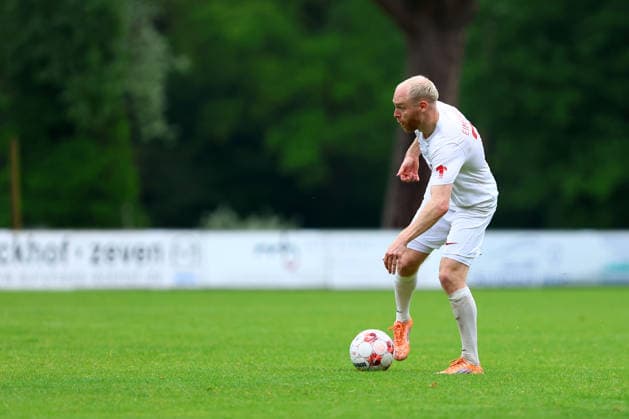 24 Juri Marxen (Eimsbütteler TV) Fußball I Herren I Aufstiegsrunde zur Regionalliga Nord I Saison 2025-2026 I 3. Spiel I Eimsbütteler TV - Blumenthaler SV I 07.06.2026 I A-Platz Heeslingen