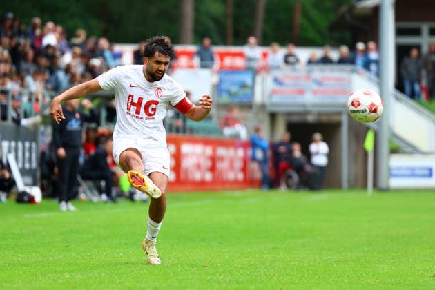 6 Bamo Karim (Eimsbütteler TV) Fußball I Herren I Aufstiegsrunde zur Regionalliga Nord I Saison 2025-2026 I 3. Spiel I Eimsbütteler TV - Blumenthaler SV I 07.06.2026 I A-Platz Heeslingen
