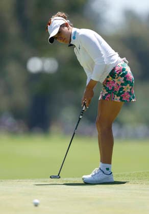 Gaby Lopez of Mexico putts on the 8th green during the final round of the 81st Women s U.S. Open golf championship at the Riviera Country Club in Pacific Palisades, California, on Sunday, June 7, 2026.  GLP20260607990 CAROLINExBREHMAN
