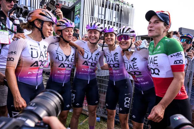 37th Giro d Italia Women 2026 - Stage 9 UAE Team ADQ celebrates Elisa Longo Borghini s victory in the awards area after stage 9 of the 2026 Giro d Italia Femminile in Saluzzo, Italy, on June 7, 2026. Saluzzo Italy  Copyright: xAndreaxxAmatox originalFilename:amato-notitle260607_npd0E.jpg