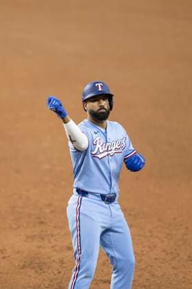 June 7, 2026, Arlington, Texas, USA: Texas Rangers shortstop EZEQUIEL DURAN (20) celebrates after hitting a single during a MLB, Baseball Herren, USA game between the Cleveland Guardians and Texas Rangers at Globe Life Field. Texas wins 10-0. Arlington USA - ZUMAf180 20260607_zsp_f180_001 Copyright: xMarkxFannx