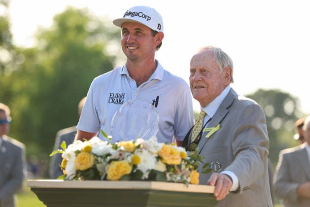 DUBLIN, OH - JUNE 07: J.T. Poston of the United States poses with Jack Nicklaus after the winning the Memorial Tournament presented by Workday at Muirfield Village Golf Club on June 7, 2026 in Dublin, OH. (Photo by Ian Johnson Icon Sportswire) GOLF: JUN 07 PGA, Golf Herren the Memorial Tournament presented by Workday EDITORIAL USE ONLY Icon260607056