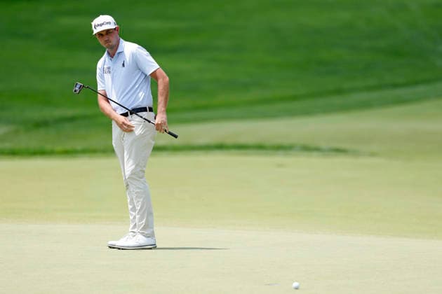 DUBLIN, OH - JUNE 07: J.T. Poston of United States of America reacts after missing a putt at the first hole during the final round of the Memorial Tournament presented by Workday 2026 on June 07, 2026 at Muirfield Village Golf Club in Dublin, Ohio. (Photo by Joe Robbins Icon Sportswire) GOLF: JUN 07 PGA, Golf Herren the Memorial Tournament presented by Workday EDITORIAL USE ONLY Icon5732606070174
