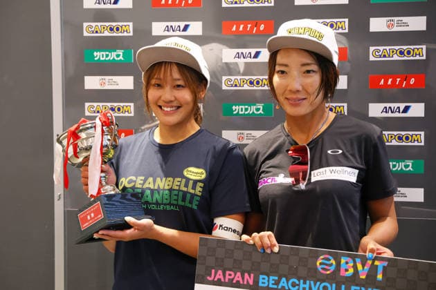 Miki Ishii & Mayu Kikuchi, JUNE 7, 2026 - Beach volleyball, Beachvolleyball : Japan Beach Volleyball Tour 2026, Round 2, Women s Award Ceremony at Grand Front Osaka, Osaka, Japan. Noxthirdxpartyxsales  aflo_333564482 NaokixMoritax