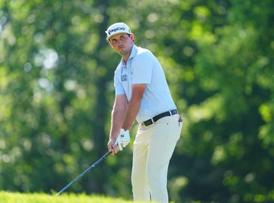 DUBLIN, OH - JUNE 07: PGA, Golf Herren player J.T. Poston plays his tee shot on the 18th hole on June 7, 2026 during the final round of the Memorial Tournament presented by Workday at Muirfield Village Golf Club in Dublin, Ohio. (Photo by Brian Spurlock Icon Sportswire) GOLF: JUN 07 PGA the Memorial Tournament presented by Workday EDITORIAL USE ONLY Icon26060753