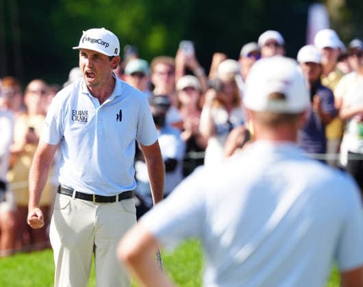DUBLIN, OH - JUNE 07: PGA, Golf Herren player J.T. Poston reacts to making a birdie putt on the 18th hole to force a playoff while Ryan Gerard watches on June 7, 2026 during the final round of the Memorial Tournament presented by Workday at Muirfield Village Golf Club in Dublin, Ohio. (Photo by Brian Spurlock Icon Sportswire) GOLF: JUN 07 PGA the Memorial Tournament presented by Workday EDITORIAL USE ONLY Icon26060761