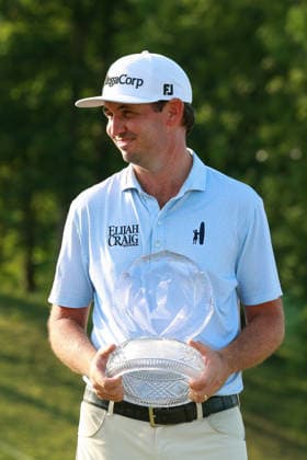 Memorial Tournament presented by Workday DUBLIN, OH - JUNE 07: J.T. Poston of Hickory, North Carolina holds the trophy after winning in a playoff during the final round of the Memorial Tournament presented by Workday at Muirfield Village Golf Club on June 7, 2026 in Dublin, Ohio. Dublin Ohio United States  Copyright: xAmyxLemusx originalFilename:lemus-memorial260607_npUHC.jpg
