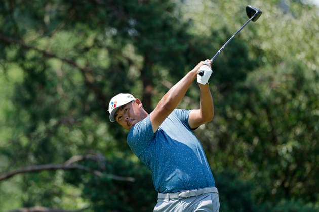 DUBLIN, OH - JUNE 07: Si Woo Kim of South Korea hits a tee shot at the second hole during the final round of the Memorial Tournament presented by Workday 2026 on June 07, 2026 at Muirfield Village Golf Club in Dublin, Ohio. (Photo by Joe Robbins Icon Sportswire) GOLF: JUN 07 PGA, Golf Herren the Memorial Tournament presented by Workday EDITORIAL USE ONLY Icon5732606070324