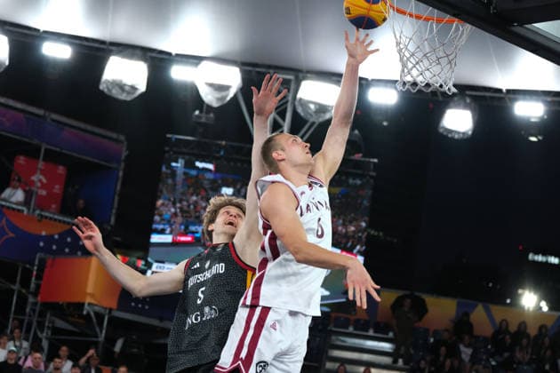 June 7, 2026, Warsaw, Masovian Voivodeship, Poland: Latvia s FRANCIS LACIS (6) and Germany s NIKLAS KROPP (5) in action during the FIBA 3x3 Basketball World Cup men s final game between Latvia and Germany in Warsaw, Poland. Latvia defeated Germany to become world champions. Warsaw Poland - ZUMAk204 20260607_zip_k204_036 Copyright: xRomanxKozielx