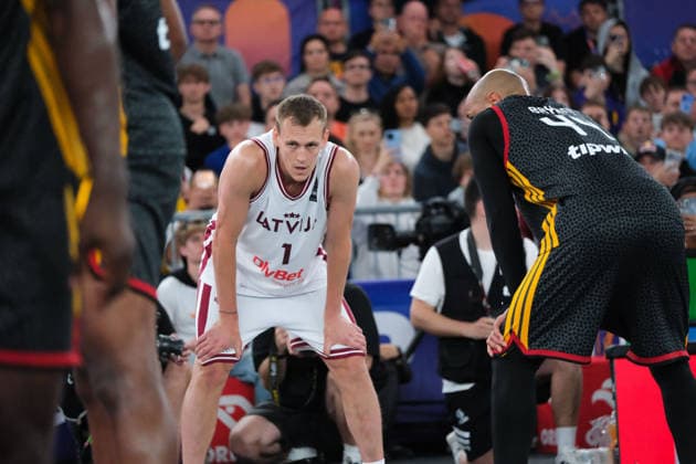 June 7, 2026, Warsaw, Masovian Voivodeship, Poland: Latvia s NAURIS MIEZIS (1) in action during the FIBA 3x3 Basketball World Cup men s final game between Latvia and Germany in Warsaw, Poland. Latvia defeated Germany to become world champions. Basketball 2026: FIBA 3x3 World Cup Men s Final: Latvia 20:15 Germany  - ZUMAk204 20260607_zip_k204_047 Copyright: xRomanxKozielx