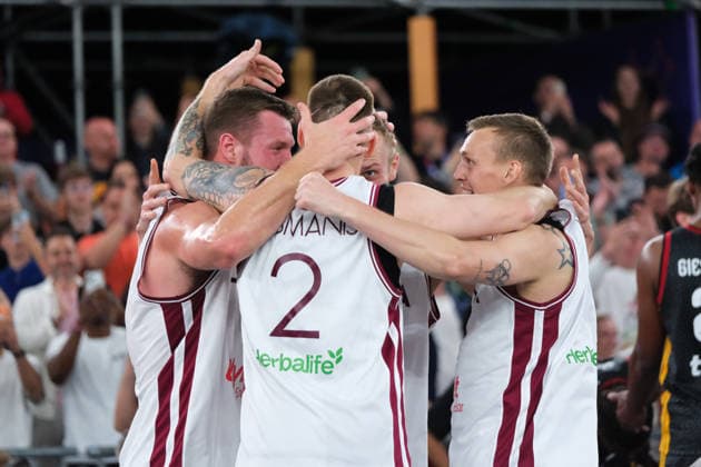 June 7, 2026, Warsaw, Masovian Voivodeship, Poland: Latvia s FRANCIS LACIS (6), NAURIS MIEZIS (1), KARLIS LASMANIS (2), and ZIGMARS RAIMO (9) celebrate victory at the end of the FIBA 3x3 Basketball World Cup men s final game between Latvia and Germany in Warsaw, Poland. Latvia defeated Germany to become world champions. Warsaw Poland - ZUMAk204 20260607_zip_k204_055 Copyright: xRomanxKozielx