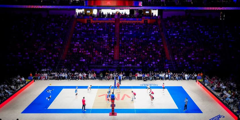 Team Japan serves against Team Canada during their womens Volleyball Nations League (VNL) match on June 7, 2026 in Quebec City, Canada. Noxthirdxpartyxsales  aflo_333659340 MathieuxBelangerx