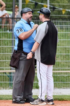 Deutsche Baseball Liga (DBL), München-Haar Disciples vs Stuttgart Reds, Haar Disciples, Stuttgart Reds, 2026-06-07 in München-Haar (Ballpark Eglfing) STEINBACH Yves (München-Haar Disciples Headcoach HAAHC), VEIT Georg (A-086173-UMP-BB Crew Chief - HP) sportworld München-Haar Ballpark Eglfing Bayern Deutschland