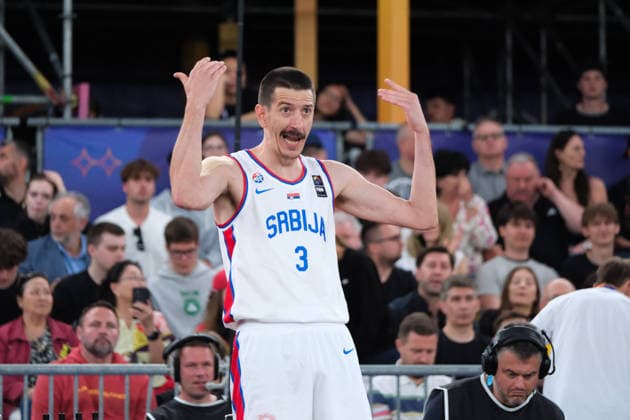 June 7, 2026, Warsaw, Masovian Voivodeship, Poland: Serbia s STRAHINJA STOJACIC (3) yells and waves during the FIBA 3x3 Basketball World Cup men s 3rd place game between Serbia and France in Warsaw, Poland. Warsaw Poland - ZUMAk204 20260607_zip_k204_109 Copyright: xRomanxKozielx