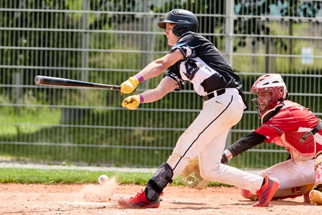 Deutsche Baseball Liga (DBL), München-Haar Disciples vs Stuttgart Reds, Haar Disciples, Stuttgart Reds, 2026-06-07 in München-Haar (Ballpark Eglfing) KRAMER Quentin (München-Haar Disciples Second Baseman Nr11-HAA11), WITT Yannick (Stuttgart Reds Catcher, Shortstop Nr6-STG6) sportworld München-Haar Ballpark Eglfing Bayern Deutschland