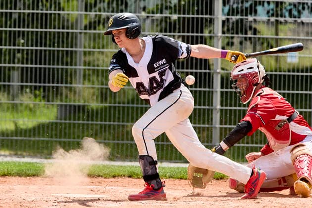 Deutsche Baseball Liga (DBL), München-Haar Disciples vs Stuttgart Reds, Haar Disciples, Stuttgart Reds, 2026-06-07 in München-Haar (Ballpark Eglfing) KRAMER Quentin (München-Haar Disciples Second Baseman Nr11-HAA11), WITT Yannick (Stuttgart Reds Catcher, Shortstop Nr6-STG6) sportworld München-Haar Ballpark Eglfing Bayern Deutschland