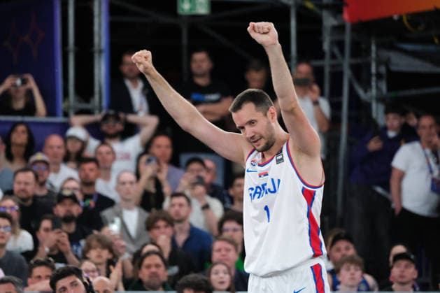 June 7, 2026, Warsaw, Masovian Voivodeship, Poland: Serbia s ANDREJA MILUTINOVIC (1) celebrates victory at the end of the FIBA 3x3 Basketball World Cup men s 3rd place game between Serbia and France in Warsaw, Poland. Serbia defeated France to win 3rd place in the tournament. Warsaw Poland - ZUMAk204 20260607_zip_k204_116 Copyright: xRomanxKozielx