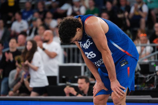 June 7, 2026, Warsaw, Masovian Voivodeship, Poland: France s JULES RAMBAUT (26) contemplates defeat at the end of the FIBA 3x3 Basketball World Cup men s 3rd place game between Serbia and France in Warsaw, Poland. Serbia defeated France to win 3rd place in the tournament. Warsaw Poland - ZUMAk204 20260607_zip_k204_121 Copyright: xRomanxKozielx