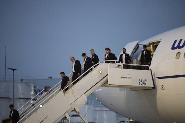 (260608) -- TIJUANA, June 8, 2026 -- Members of the Iranian national football team arrive at Tijuana International Airport in Tijuana, Mexico, June 7, 2026. (Photo by Xinhua) (SP)MEXICO-TIJUANA-FOOTBALL FIFA World Cup, WM, Weltmeisterschaft, Fussball TEAM IRAN JoebethxTerriquez 