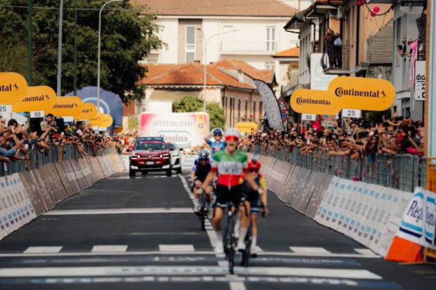 Giro Women Picture by Thomas Maheux SWpix.com 07 06 2026 - Cycling - Giro Women - Stage 9 - Saluzzo - Saluzzo Vollering Demi, FDJ United Suez Saluzzo Italy Copyright: x xThomasxMaheuxxviaxSWpix.comx(t axPhotographyxHubxLtd)xThomasxMaheux SWpix.comx SWP-3197
