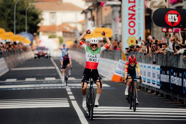 Giro Women Picture by Thomas Maheux SWpix.com 07 06 2026 - Cycling - Giro Women - Stage 9 - Saluzzo - Saluzzo Longo Borghini Elisa, UAE Team ADQ Saluzzo Italy Copyright: x xThomasxMaheuxxviaxSWpix.comx(t axPhotographyxHubxLtd)xThomasxMaheux SWpix.comx SWP-3197