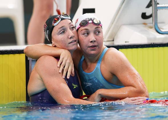 June 8, 2026, Sydney, Nsw, Australia: LANI PALLISTER and AMELIA WEBER congratulate each other after competing in the Women s 400m Freestyle heats during the 2026 Australian Swimming Commonwealth Games, Pan Pacific Championships and Para Pan Pacific Championships Trials. Swimming 2026: Australian Swimming Trials  - ZUMAt173 20260608_zsp_t173_015 Copyright: xStephanexThomasx