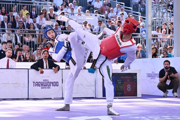 IPA85474879 - Eunsu Seo (KOR) and Vito Dell Aquila (ITA) competes in the men s -58kg final of the World Taekwondo Grand Prix at the Foro Italico, June 7, 2026, Rome, Italy.  Copyright: xDomenicoxCippitelli IPAxSportx xx 85474879