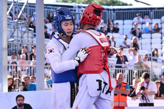 CONTACT - Taekwondo - World Taekwondo Rome Grand Prix 2026 Photo by IPA ABACAPRESS.COM85474788 - Eunsu Seo (KOR) and Vito Dell Aquila (ITA) competes in the men s -58kg final of the World Taekwondo Grand Prix at the Foro Italico, June 7, 2026, Rome, Italy. Roma Italy  Copyright: xIPAxSport ABACAx