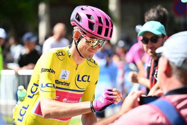 Tour Auvergne - Rhone-Alpes 2026 Stage 2 LE PUY-EN-VELAY, FRANCE - JUNE 08 : Baudin Alex (FRA) of EF Education - Easypost during stage 2 of the 78th edition of Tour Auvergne - Rhone-Alpes an UCI World Tour 2.UWT cycling road race stage for Men Elite of 234.3 km with start in Saint-Martin-Le-Vinoux and finish in Le Puy-en-Velay on June 8, 2026 in Le Puy-en-Velay, France, 08 06 2026 ( Motordriver Guy De Vuyst - Le Puy-en-Velay France  Copyright: xVincentxKalutx