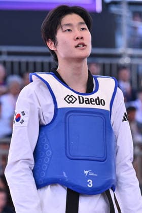 CONTACT - Taekwondo - World Taekwondo Rome Grand Prix 2026 Photo by IPA ABACAPRESS.COM85474862 - Eunsu Seo (KOR) competes in the men s -58kg final against Vito Dell Aquila (ITA) of the World Taekwondo Grand Prix at the Foro Italico, June 7, 2026, Rome, Italy. Roma Italy  Copyright: xIPAxSport ABACAx